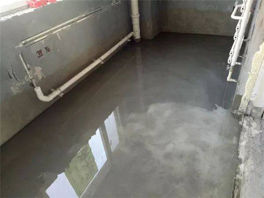 衛(wèi)生間漏成“水簾洞”？鷹隆防水維修幫你搞定