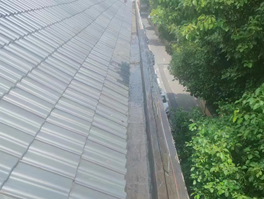屋頂瓦片漏雨是怎么處理的呢？